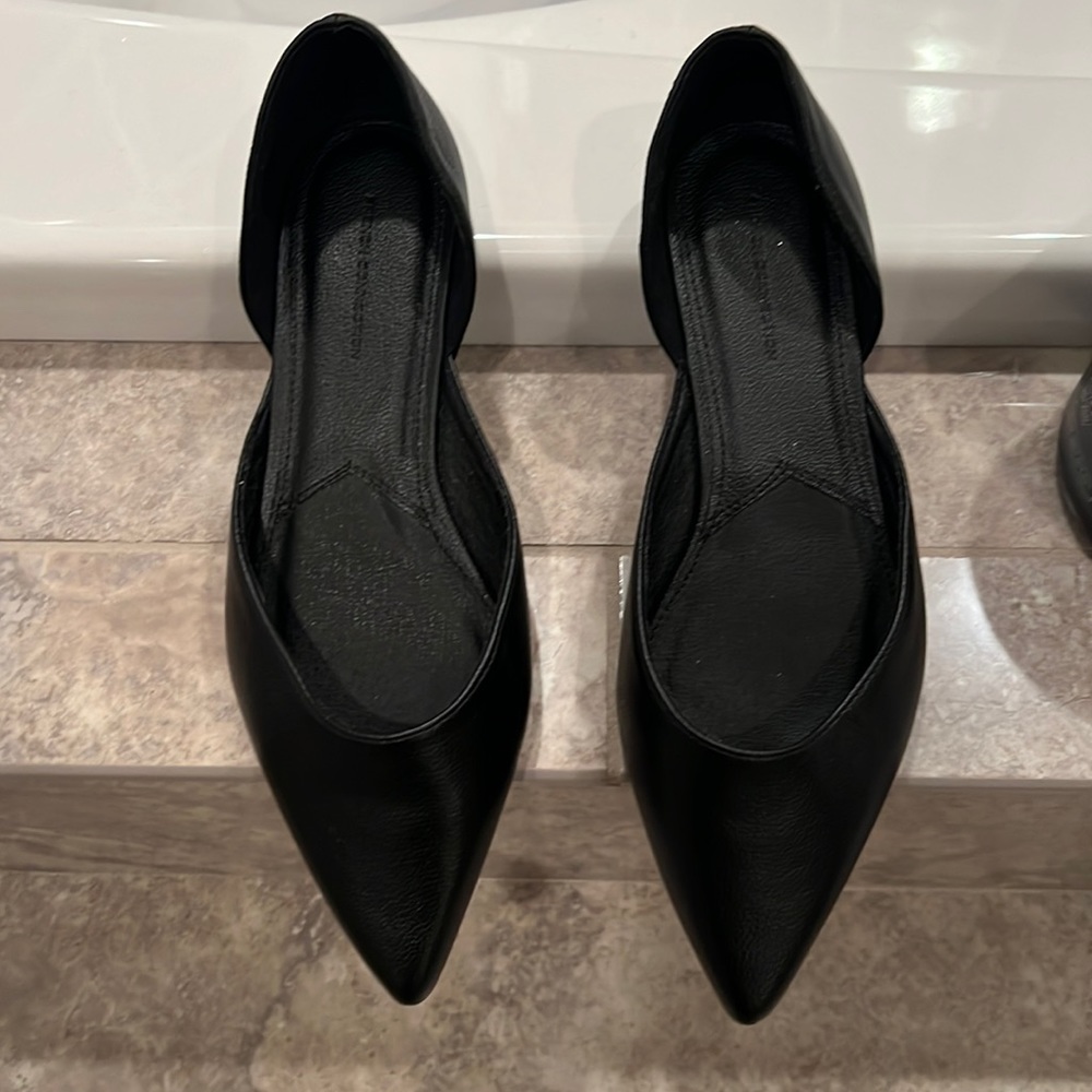 Never worn still brand new bought them thinking I could still fit in them.